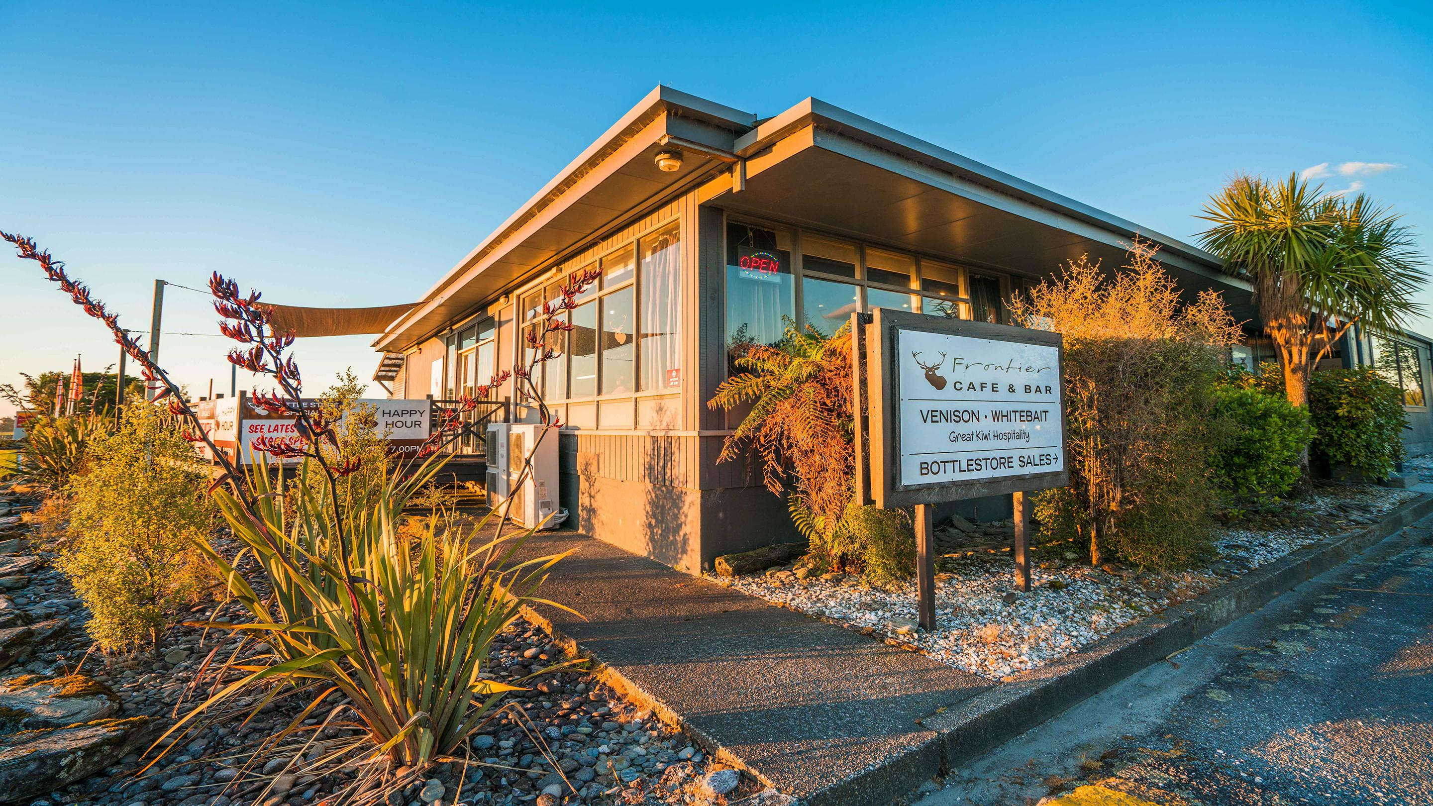 Heartland Hotel Haast Dış mekan fotoğraf